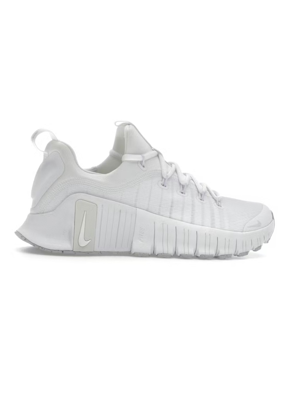 Nike Women's All-White Lightweight Training Sneaker